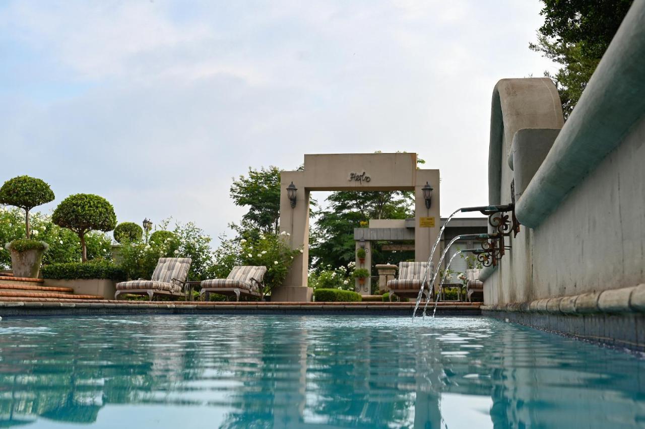 The View Boutique Hotel Johannesburg Exterior photo